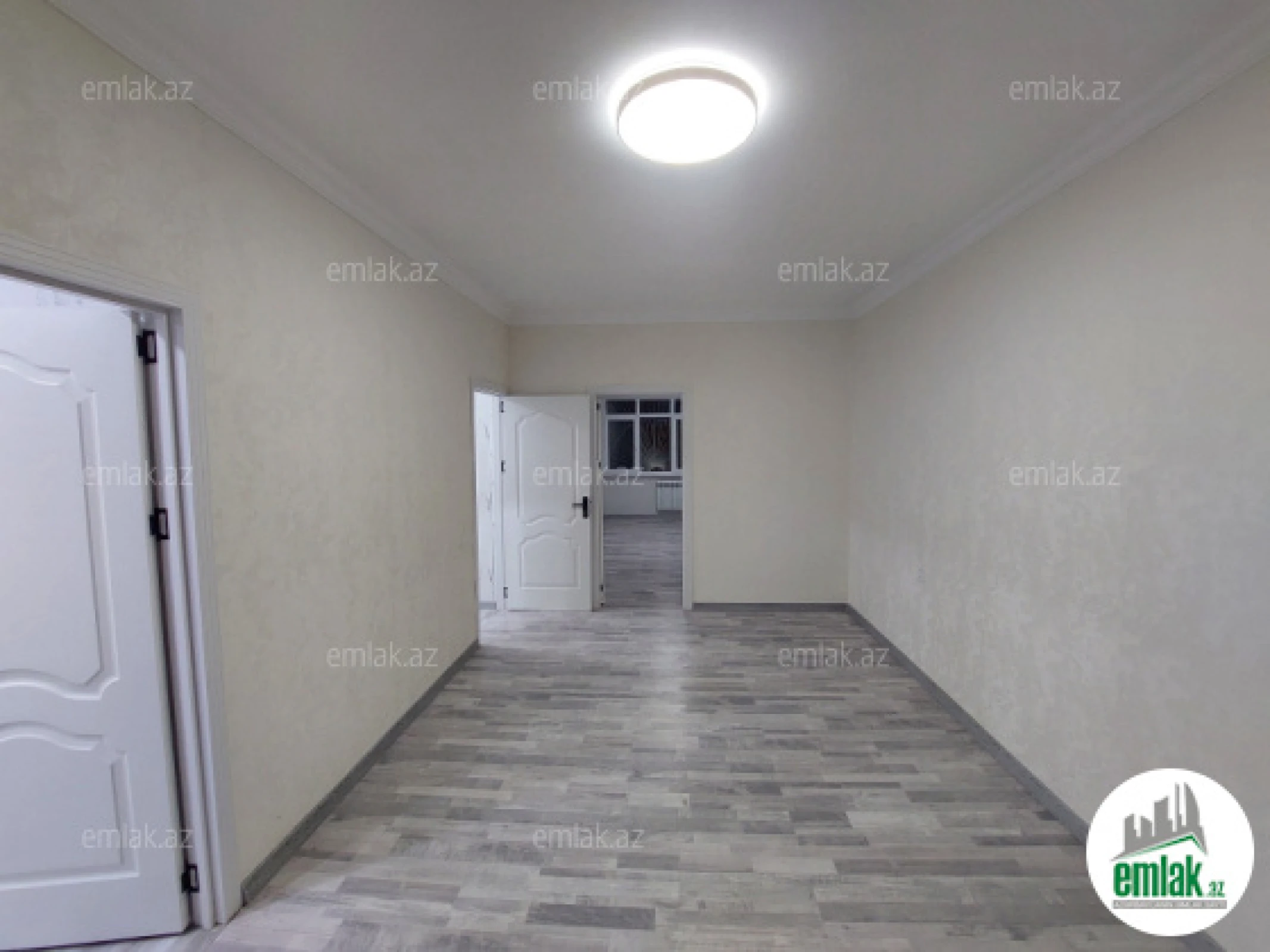 Satılır 2 otaqlı köhnə tikili 50 m²