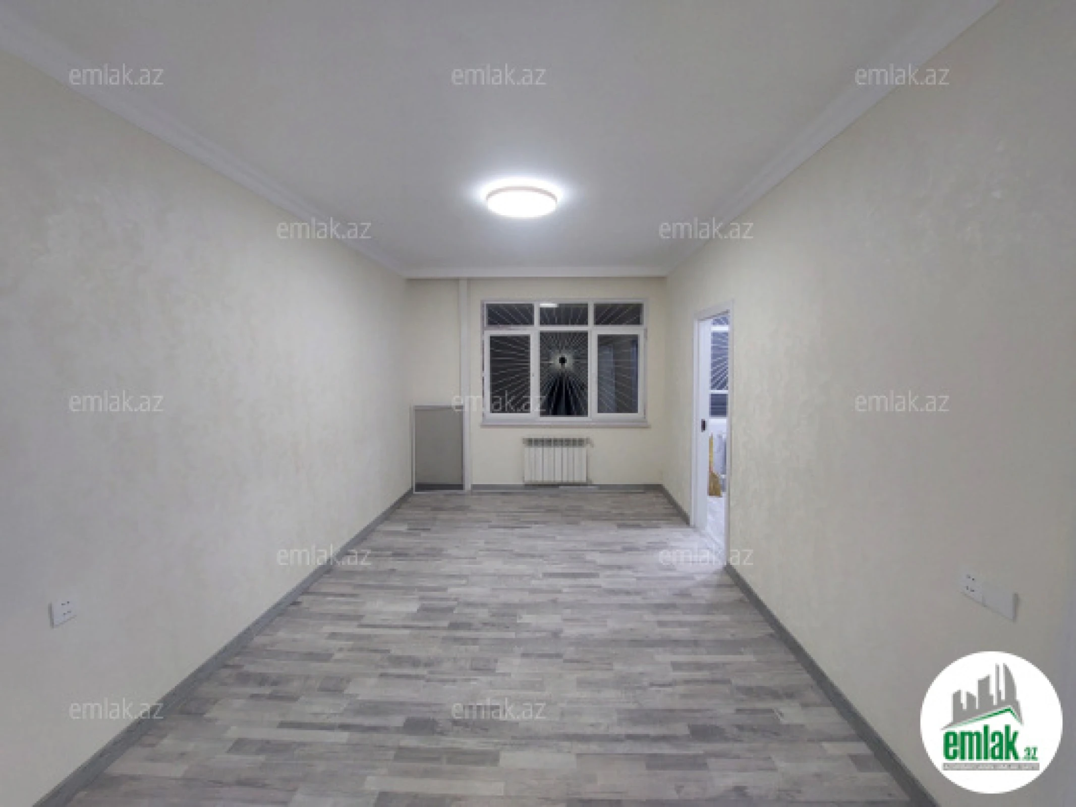 Satılır 2 otaqlı köhnə tikili 50 m²