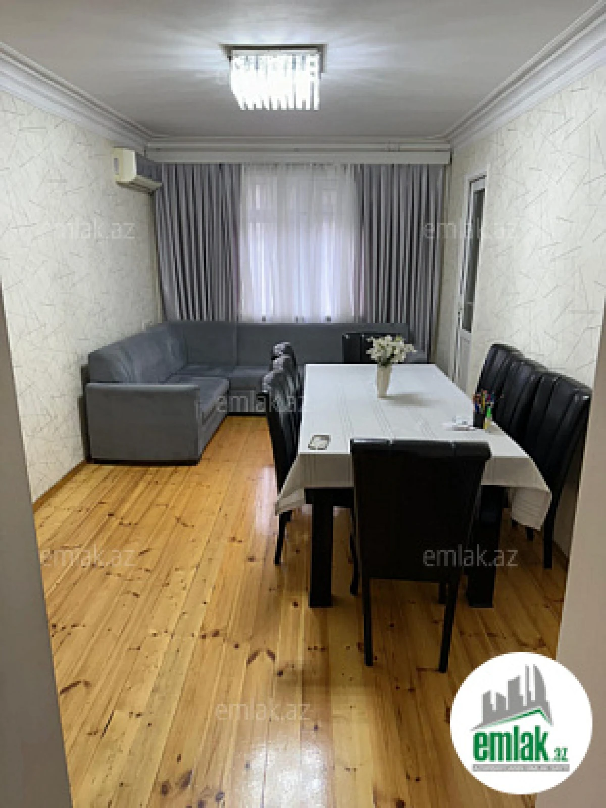 Satılır 5 otaqlı köhnə tikili 110 m²