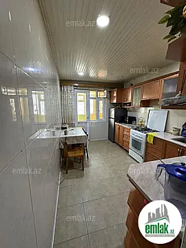 Satılır 5 otaqlı köhnə tikili 110 m²