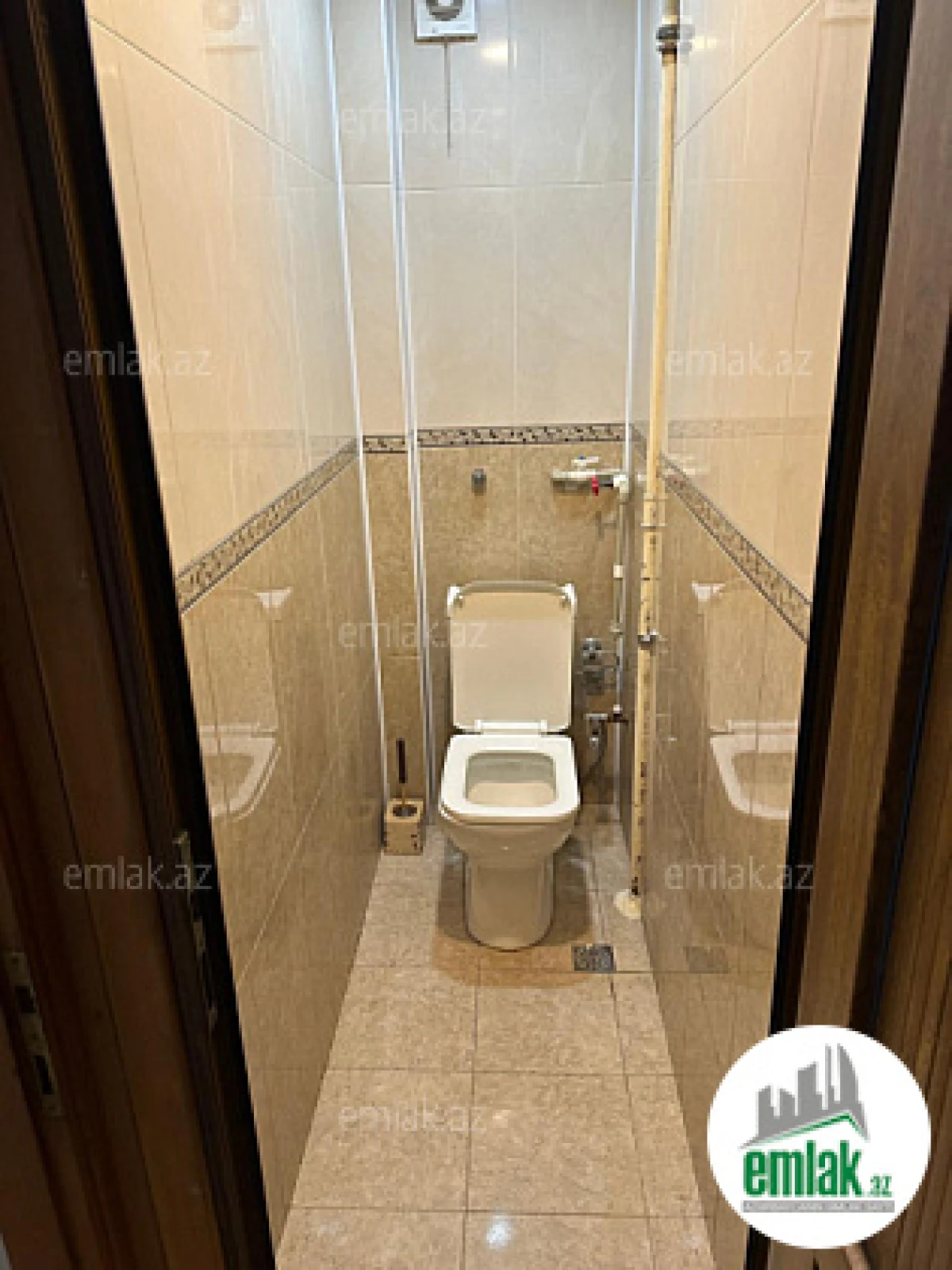 Satılır 5 otaqlı köhnə tikili 110 m²