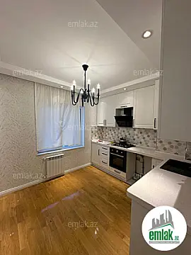 Satılır 3 otaqlı köhnə tikili 95 m²