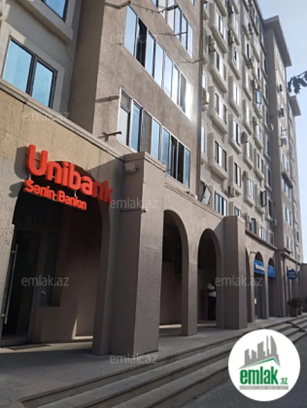 Satılır 3 otaqlı köhnə tikili 80 m²