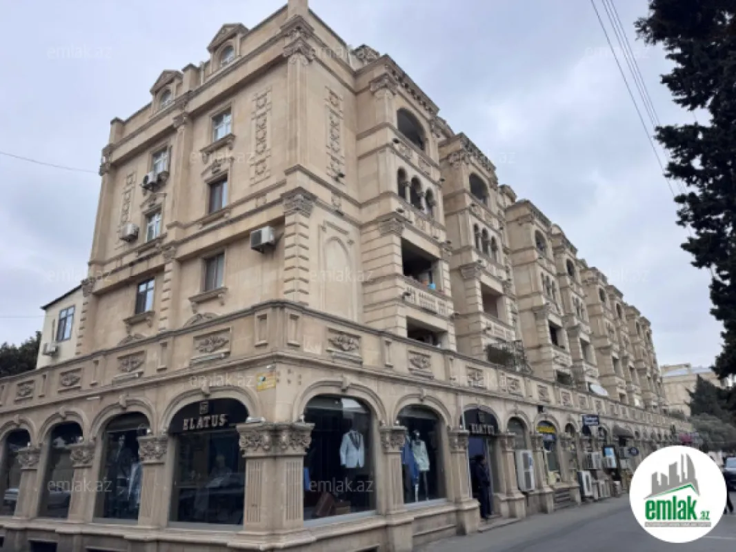 Satılır 2 otaqlı köhnə tikili 65 m²