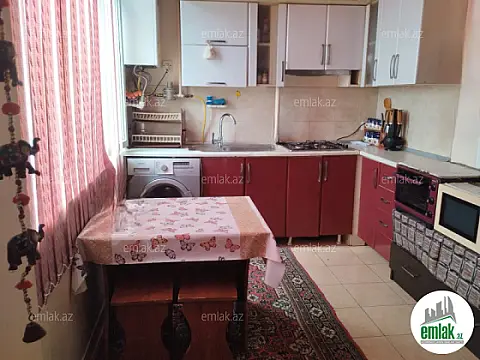 Satılır 3 otaqlı yeni tikili 75 m²