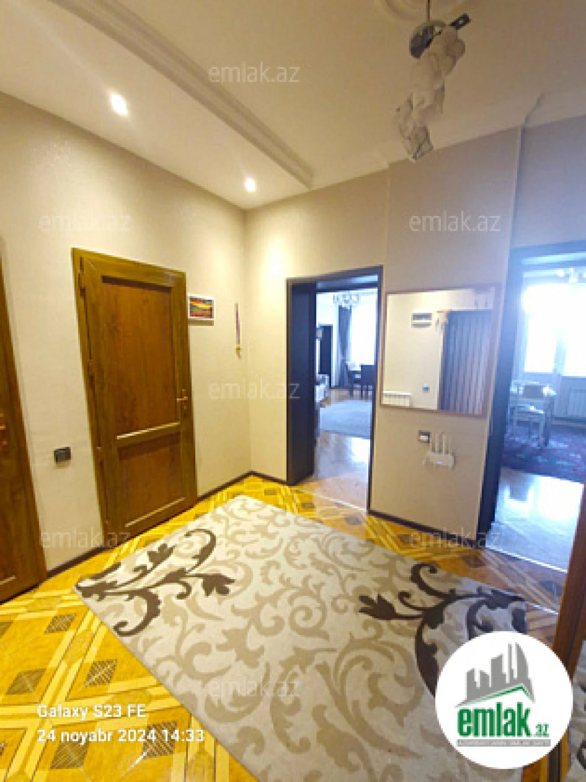 Satılır 3 otaqlı yeni tikili 90 m²