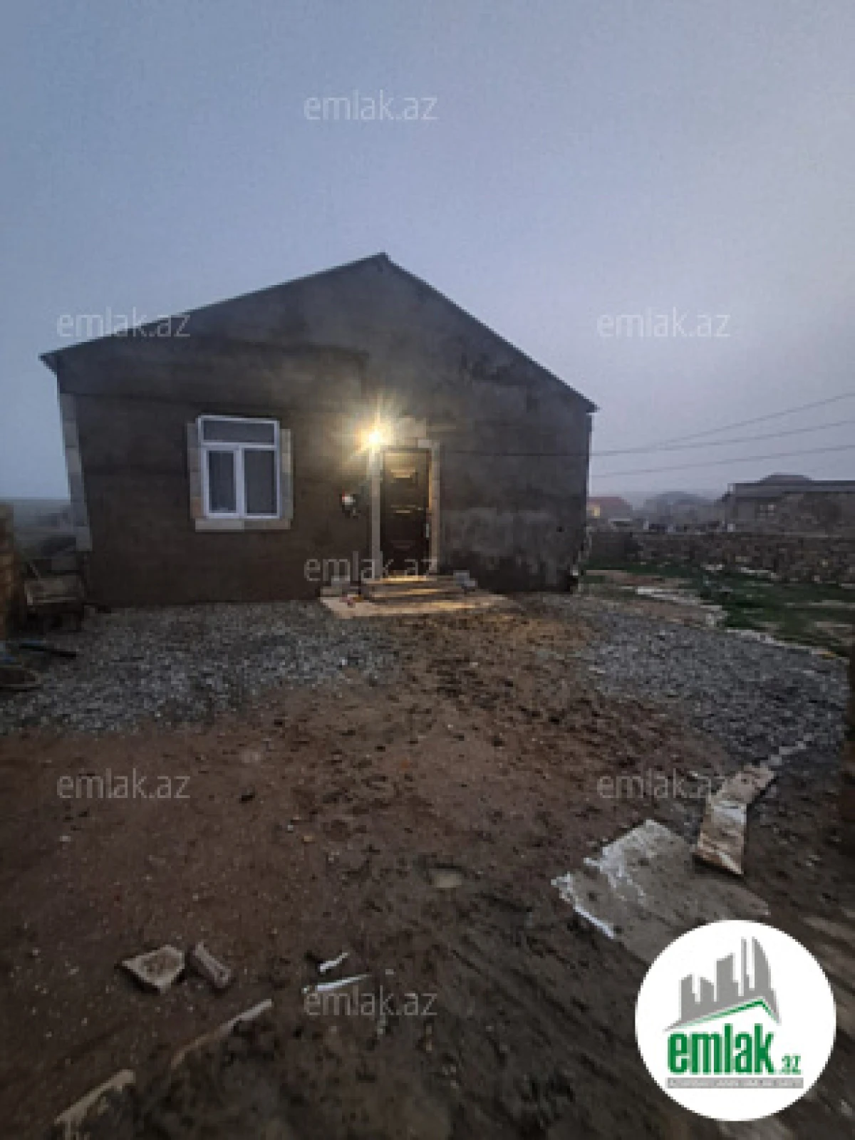 Satılır 3 otaqlı həyət evi 90 m²