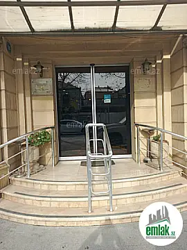 Satılır 20 otaqlı obyekt 1078.1 m² — Bakı 20 otaq 1078.10 m²