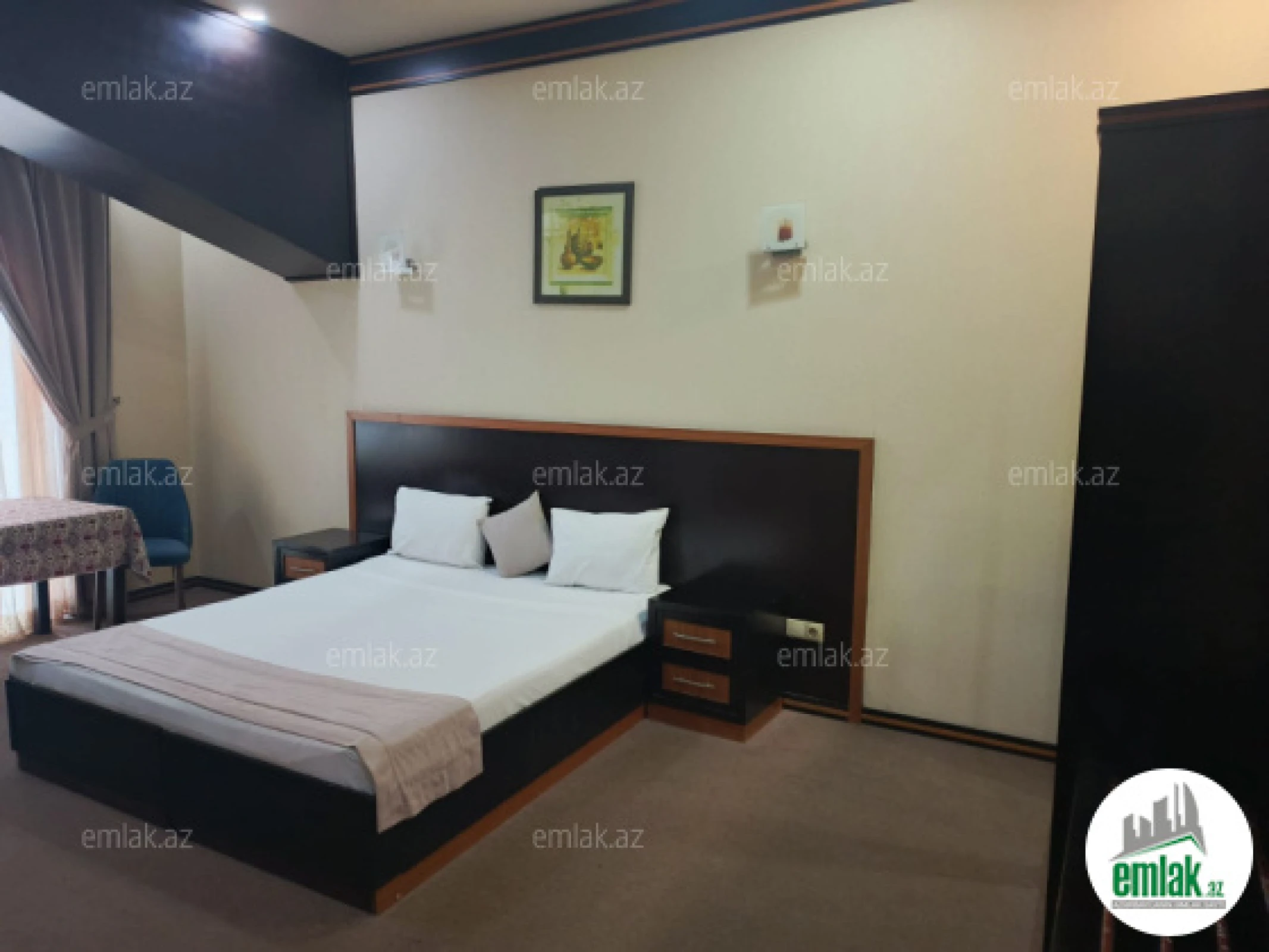 Satılır 20 otaqlı obyekt 1078.1 m²