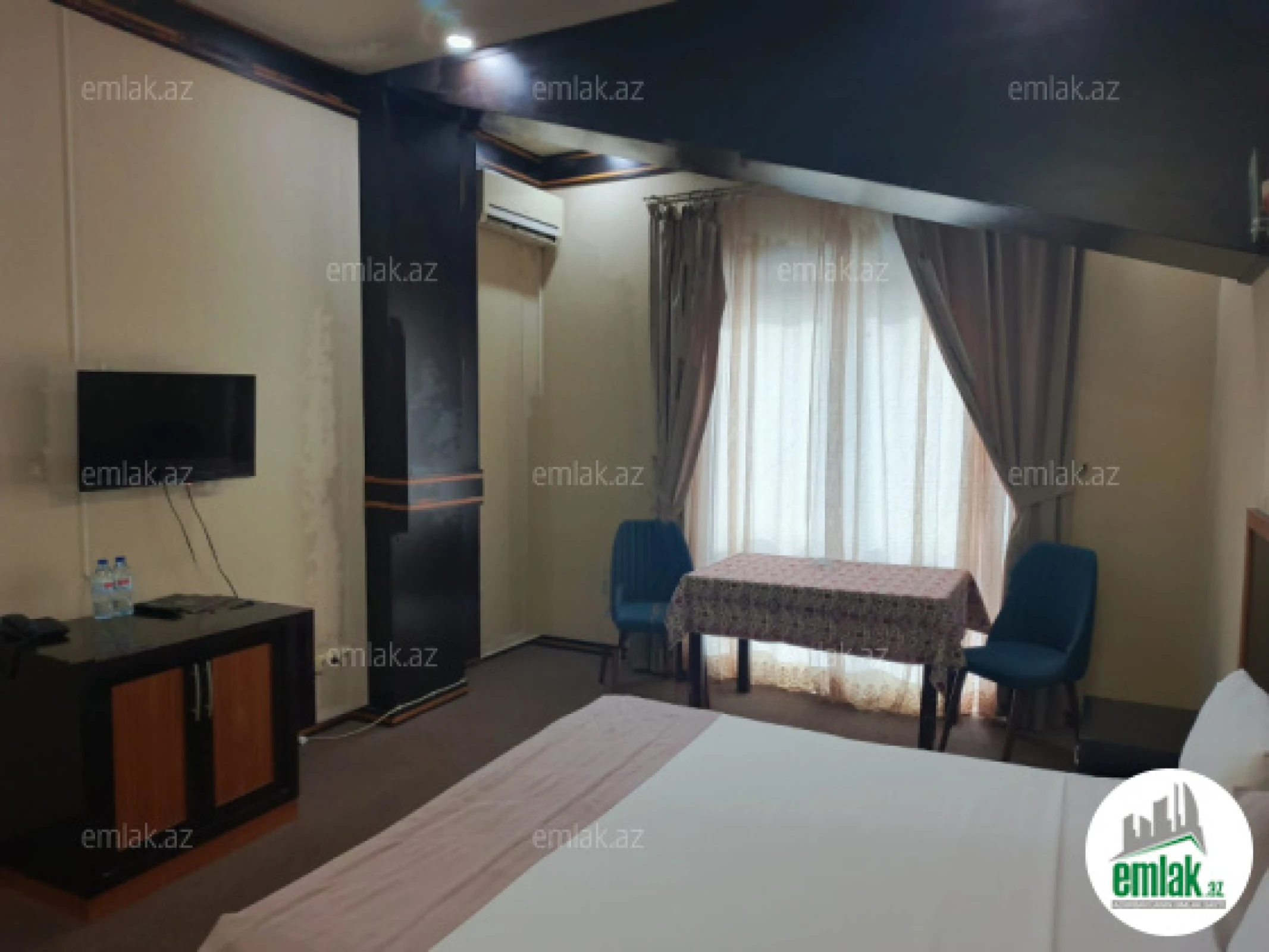 Satılır 20 otaqlı obyekt 1078.1 m²