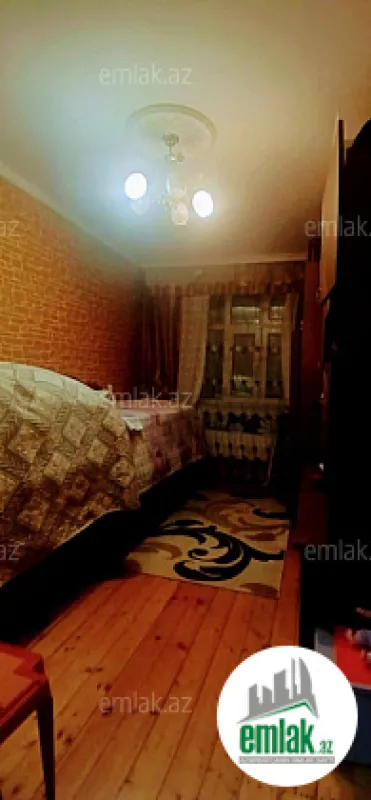 Satılır 3 otaqlı köhnə tikili 61 m²