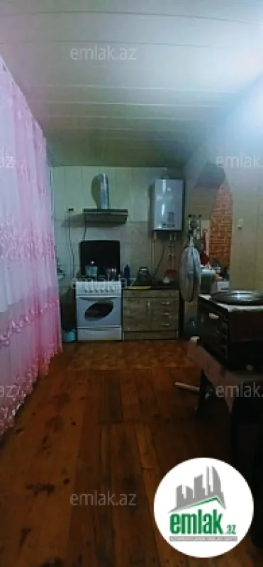 Satılır 3 otaqlı köhnə tikili 61 m²