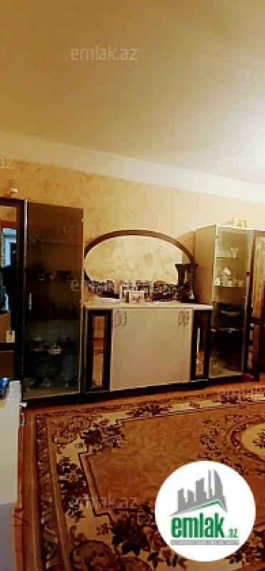 Satılır 3 otaqlı köhnə tikili 61 m²