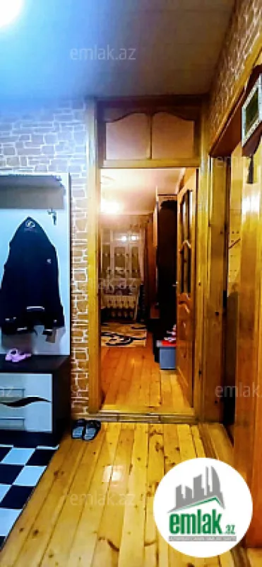 Satılır 3 otaqlı köhnə tikili 61 m²