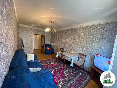 Satılır 4 otaqlı köhnə tikili 110 m² — Bakı 4 otaq 110.00 m²