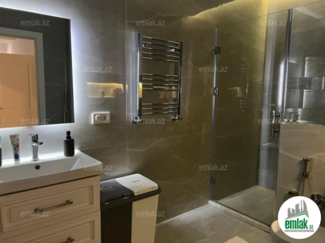 Satılır 3 otaqlı yeni tikili 103 m²