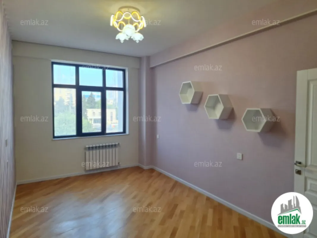 Satılır 3 otaqlı yeni tikili 117 m²