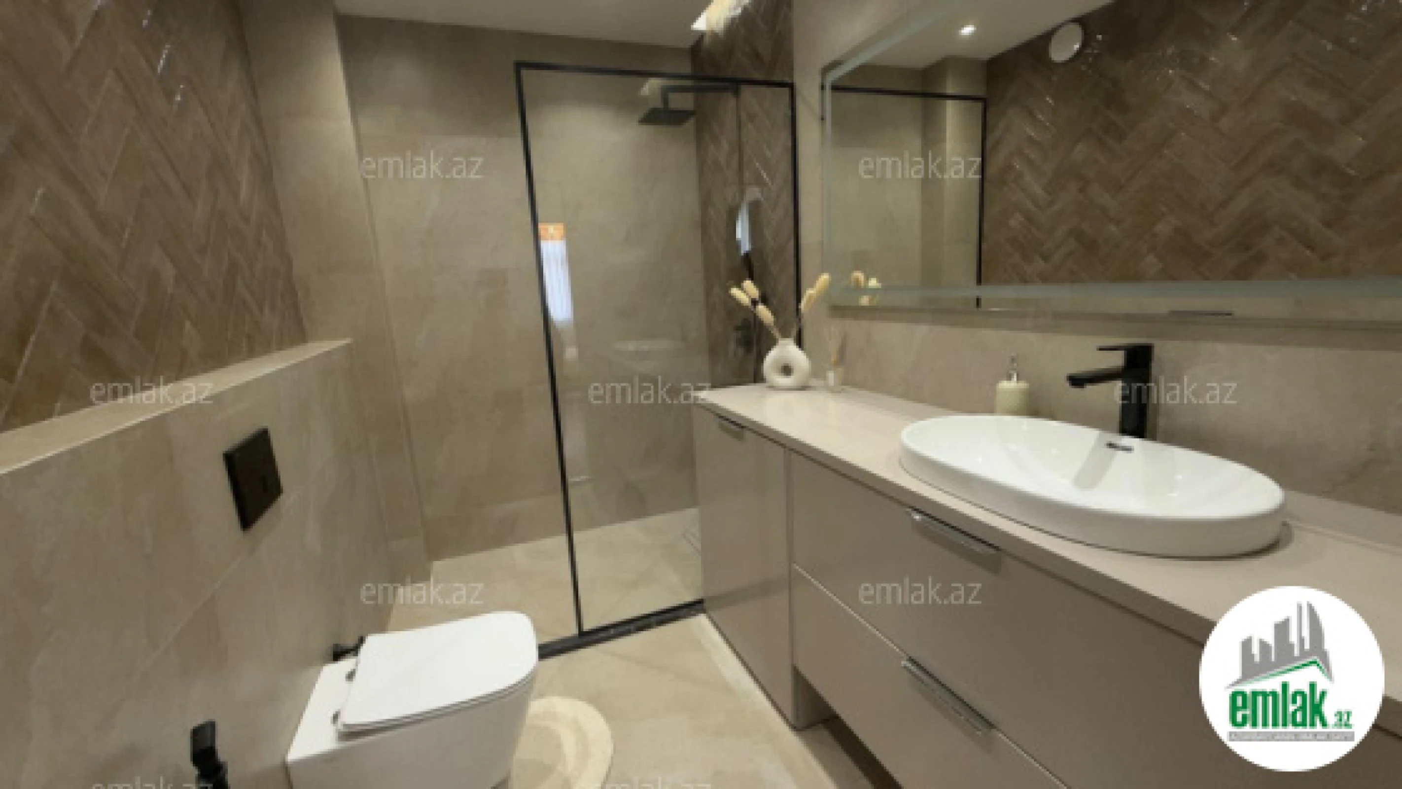 Satılır 2 otaqlı yeni tikili 61 m²