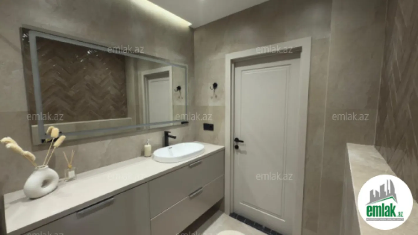 Satılır 2 otaqlı yeni tikili 61 m²