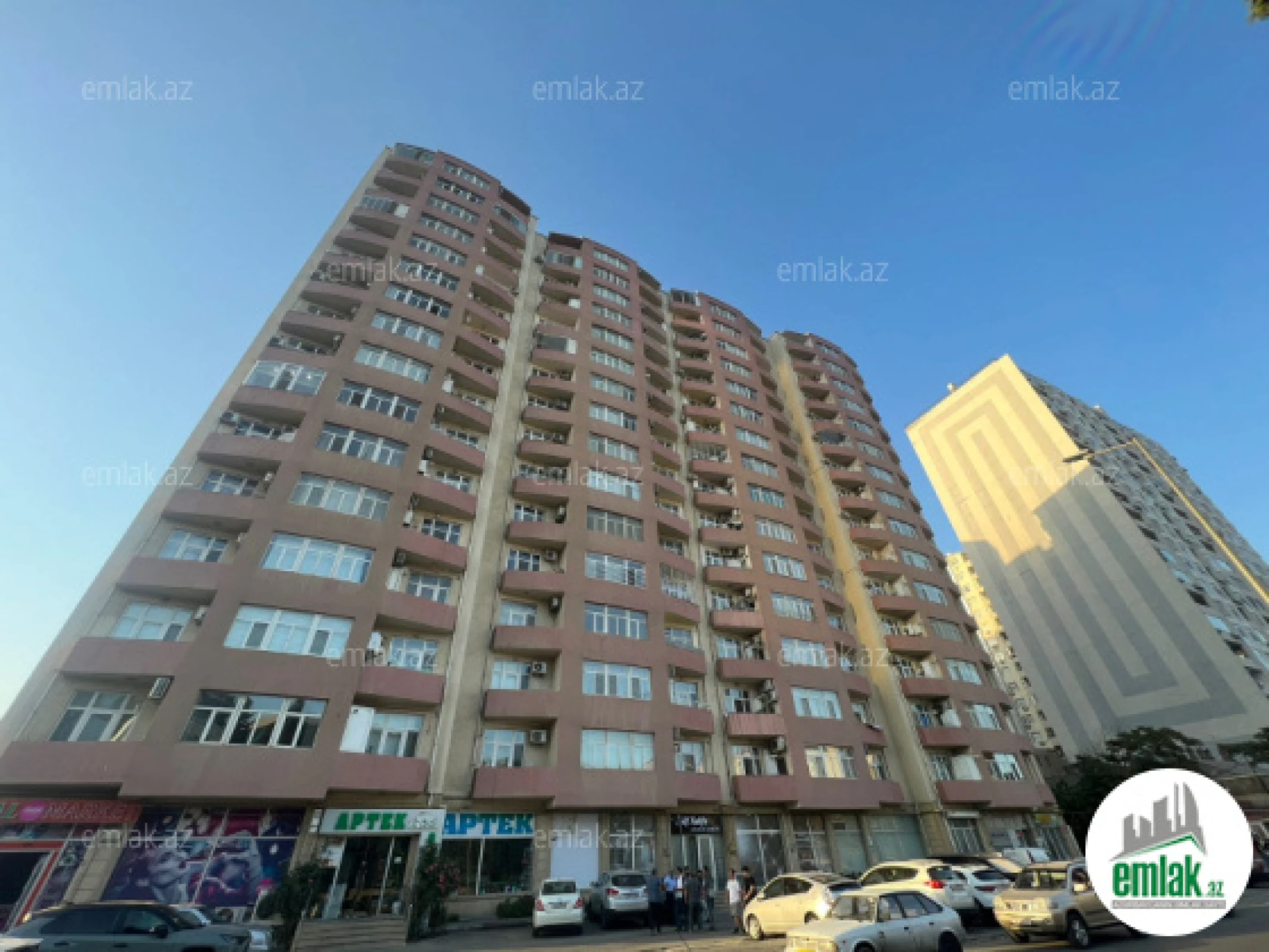 Satılır 2 otaqlı yeni tikili 61 m²