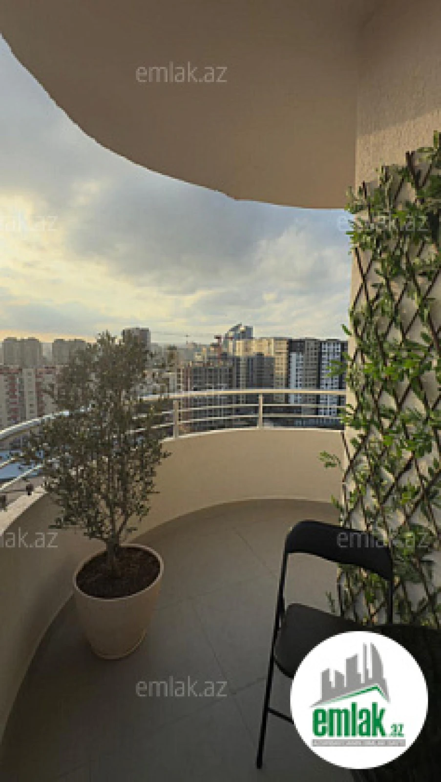 Satılır 2 otaqlı yeni tikili 61 m²