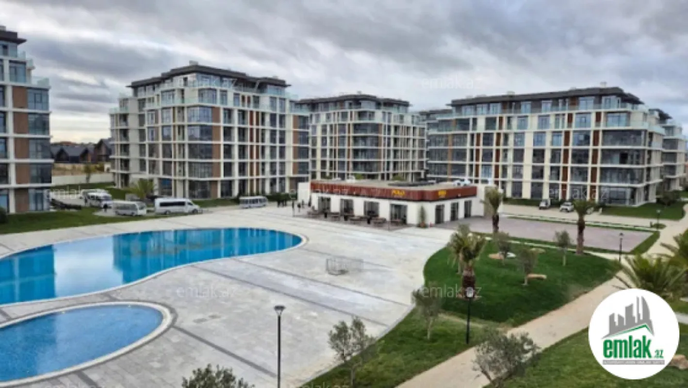 Satılır 2 otaqlı yeni tikili 102 m²