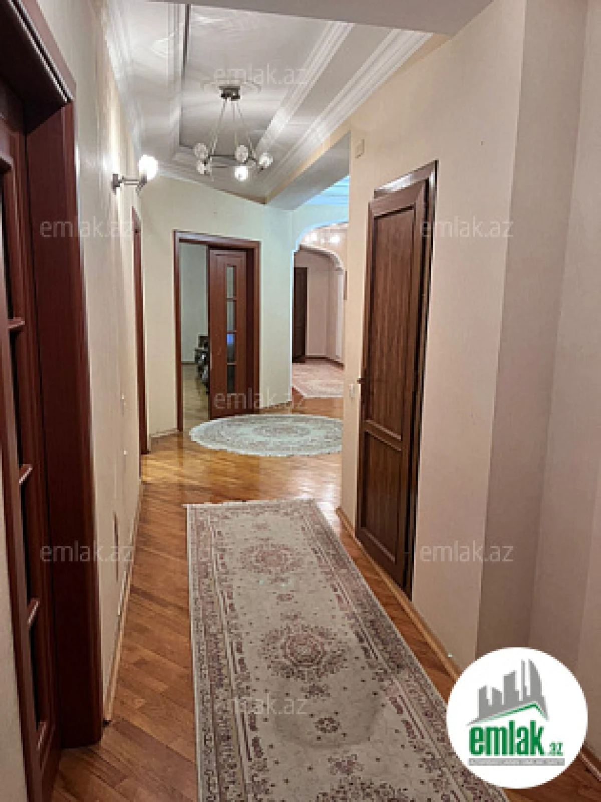 Satılır 4 otaqlı yeni tikili 192 m²