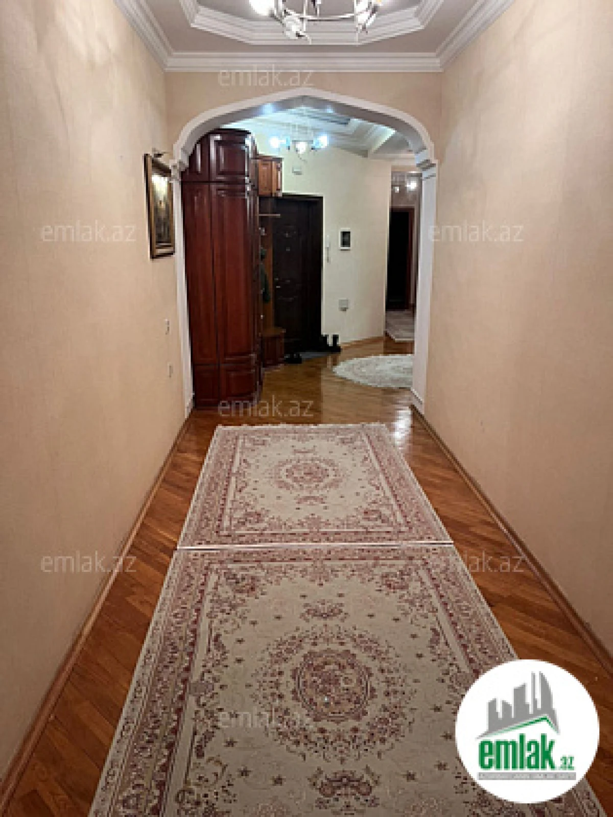 Satılır 4 otaqlı yeni tikili 192 m²