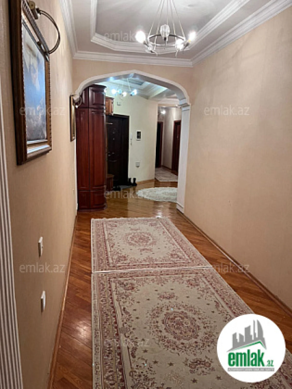 Satılır 4 otaqlı yeni tikili 192 m²