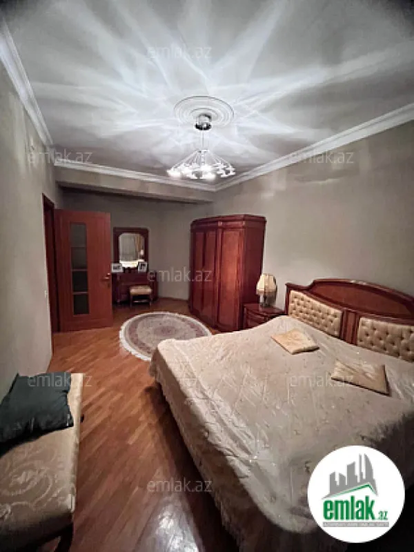 Satılır 4 otaqlı yeni tikili 192 m²