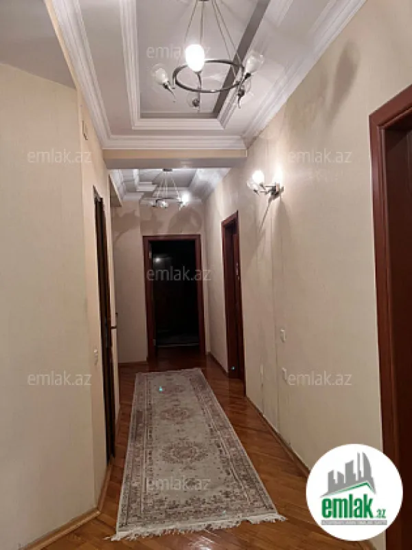 Satılır 4 otaqlı yeni tikili 192 m²