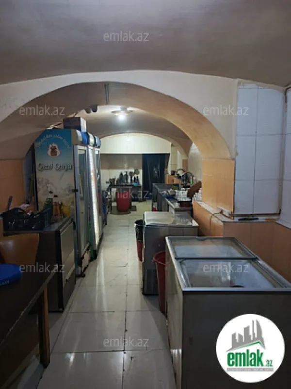 Satılır 6 otaqlı obyekt 412.8 m²