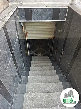 Satılır 6 otaqlı obyekt 412.8 m²