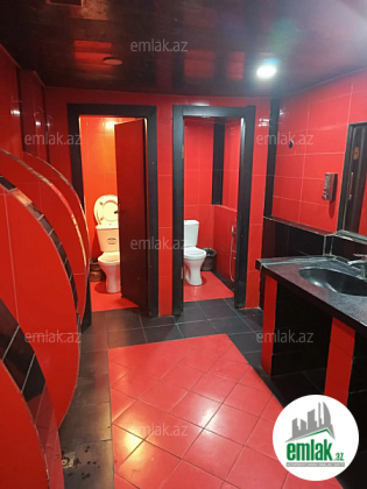 Satılır 6 otaqlı obyekt 412.8 m²