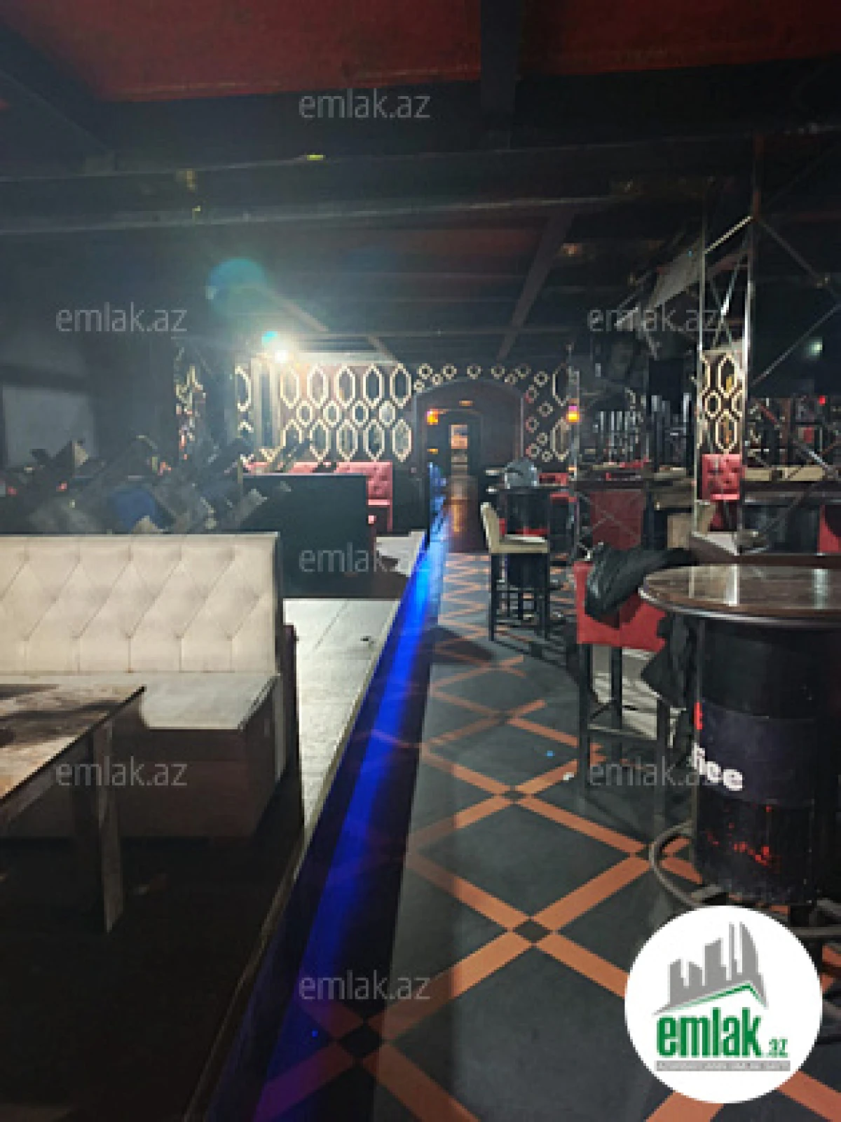 Satılır 6 otaqlı obyekt 412.8 m²