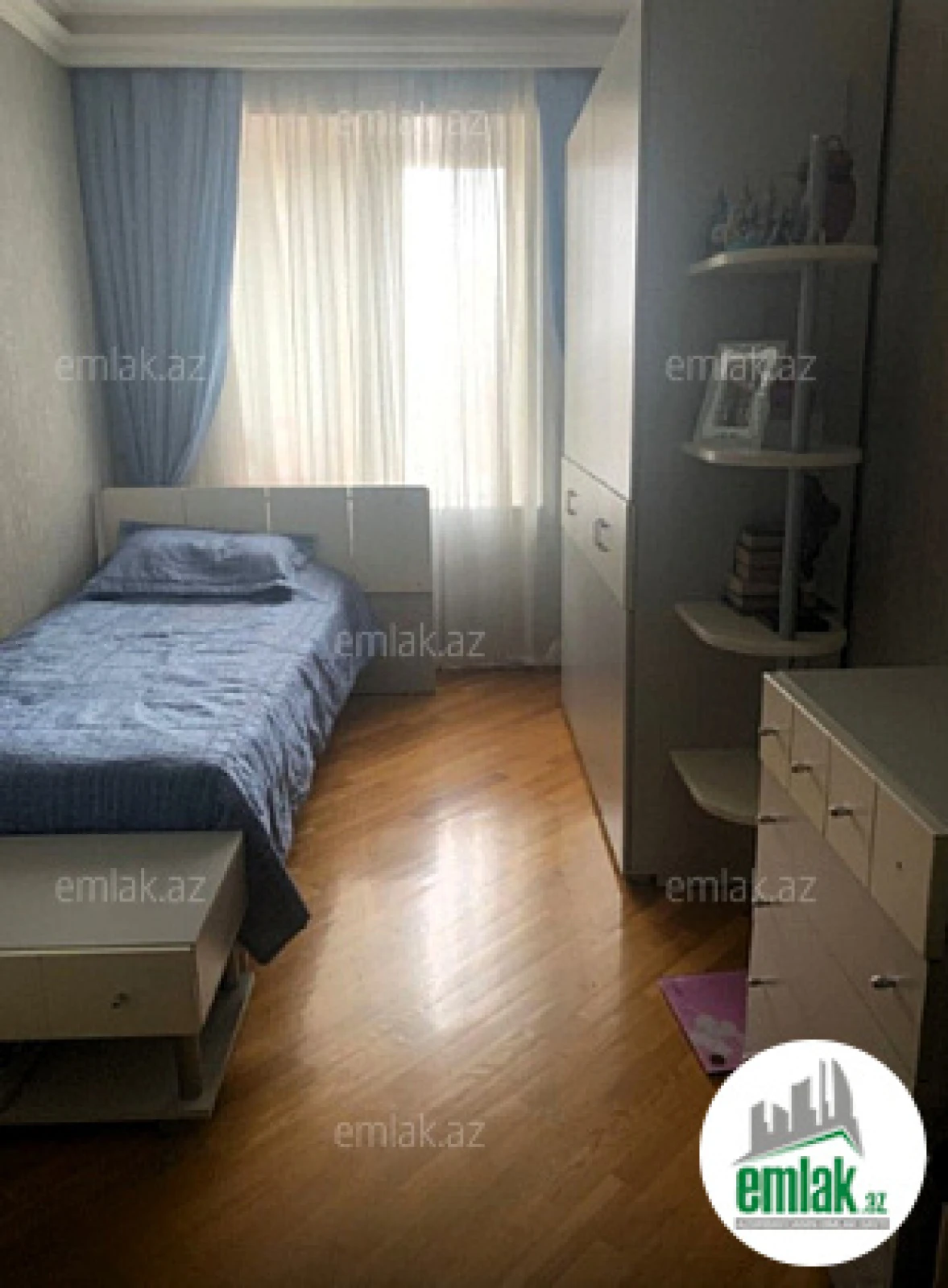 Satılır 3 otaqlı köhnə tikili 78 m²