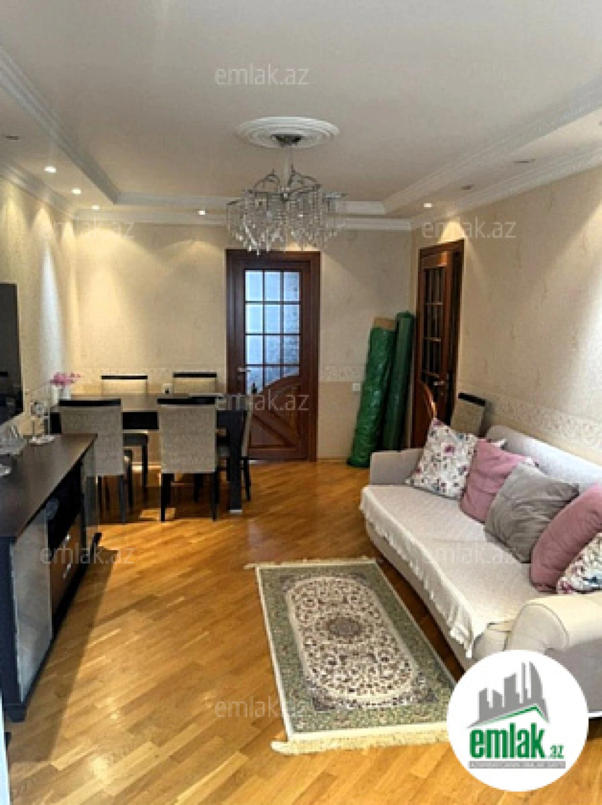Satılır 3 otaqlı köhnə tikili 78 m²