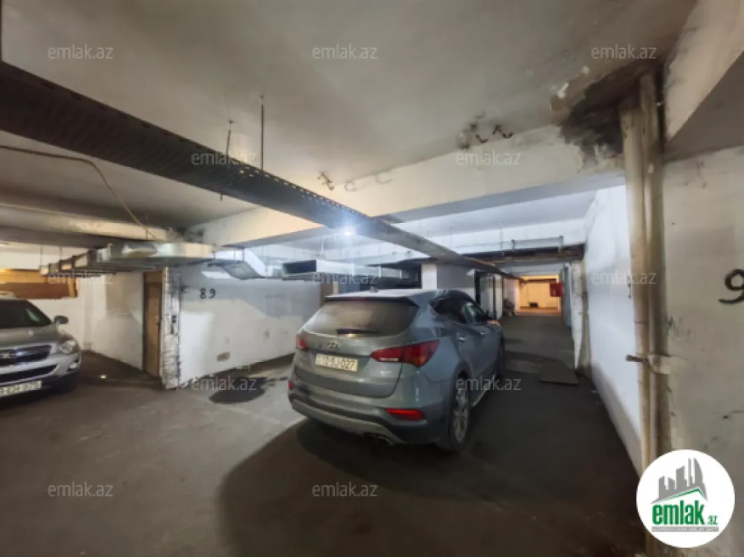 Satılır qaraj 5948.3 m²