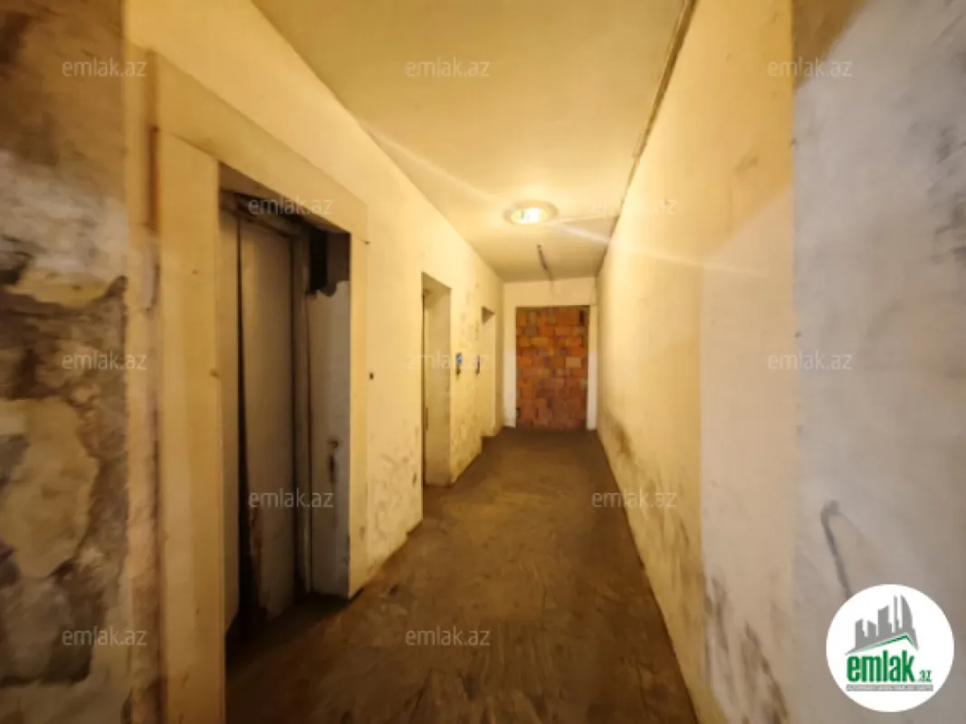 Satılır qaraj 5948.3 m²