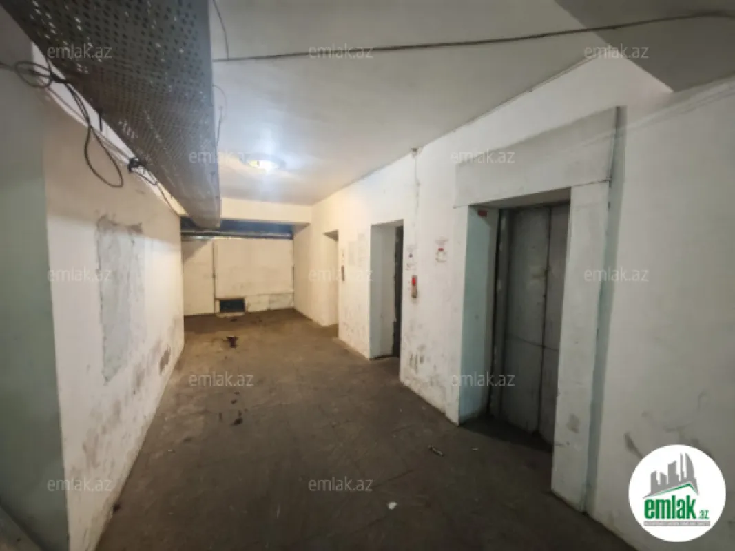 Satılır qaraj 5948.3 m²