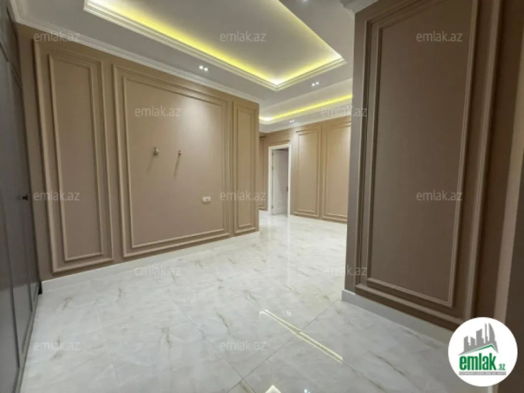 Satılır 5 otaqlı yeni tikili 235 m²