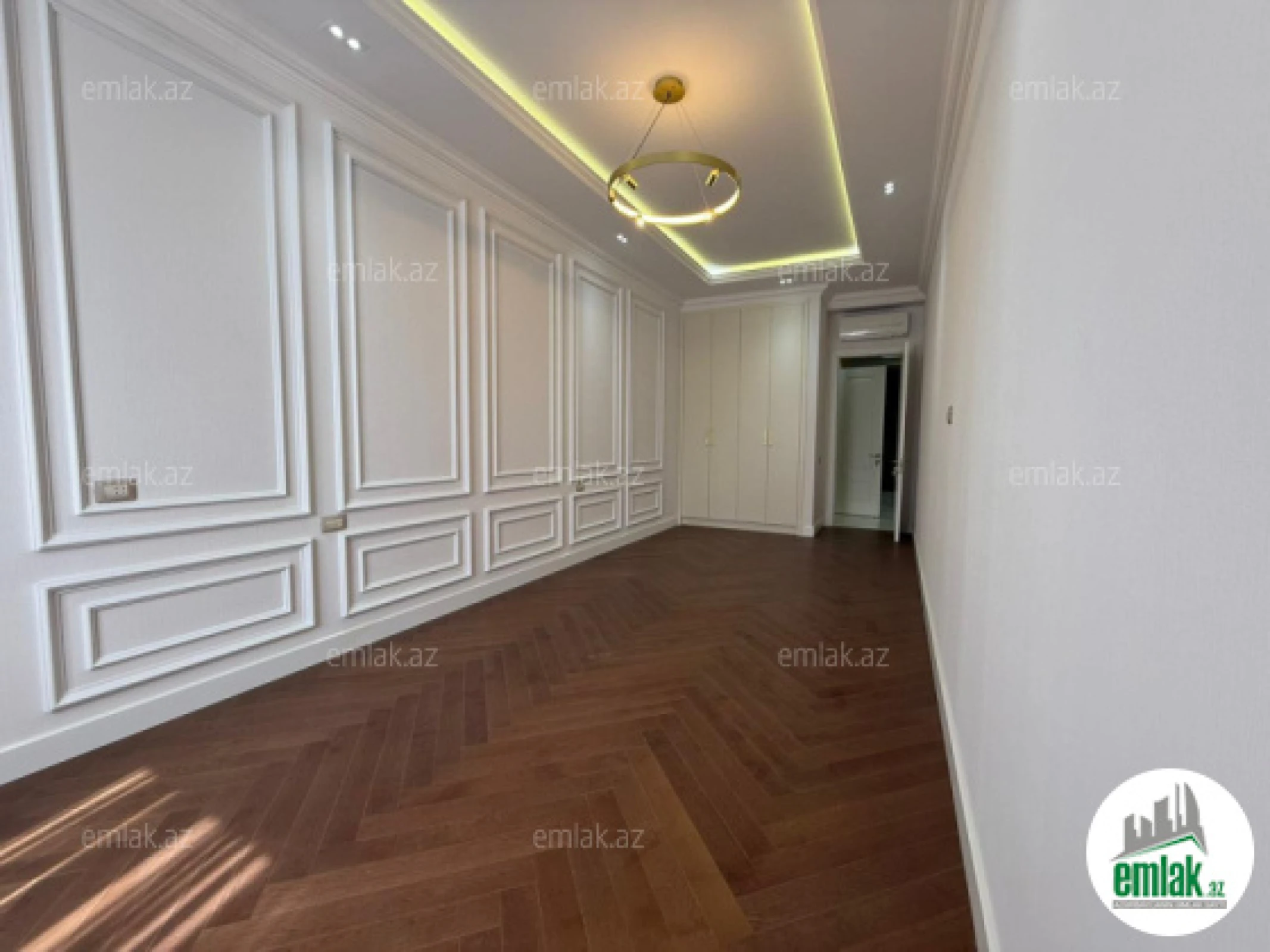 Satılır 5 otaqlı yeni tikili 235 m²