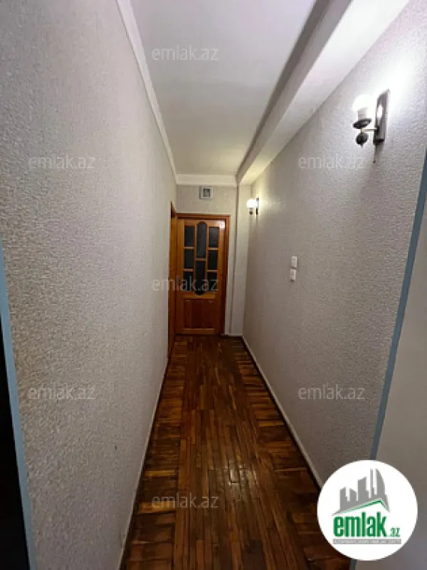 Satılır 3 otaqlı köhnə tikili 55 m²