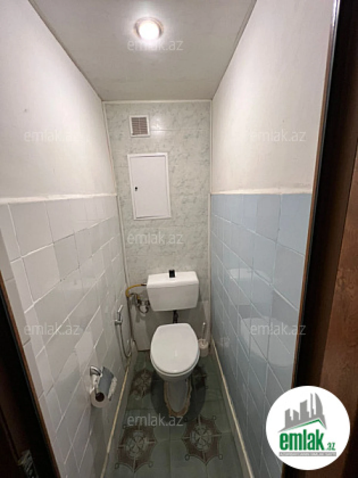 Satılır 3 otaqlı köhnə tikili 55 m²