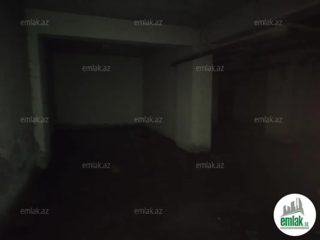 Satılır qaraj 1025.5 m²