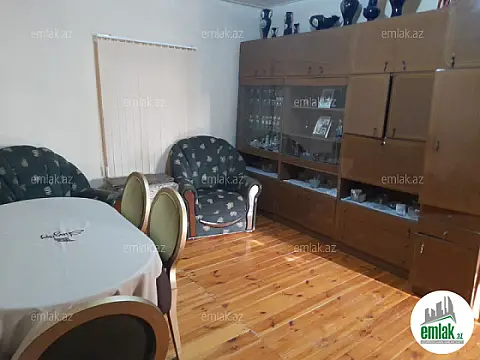 Satılır 3 otaqlı həyət evi 100 m²