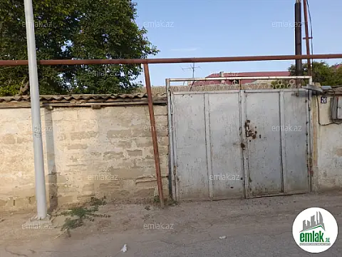 Satılır 3 otaqlı həyət evi 100 m²