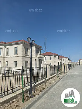 Satılır 5 otaqlı həyət evi 290 m² — Bakı 5 otaq 290.00 m²