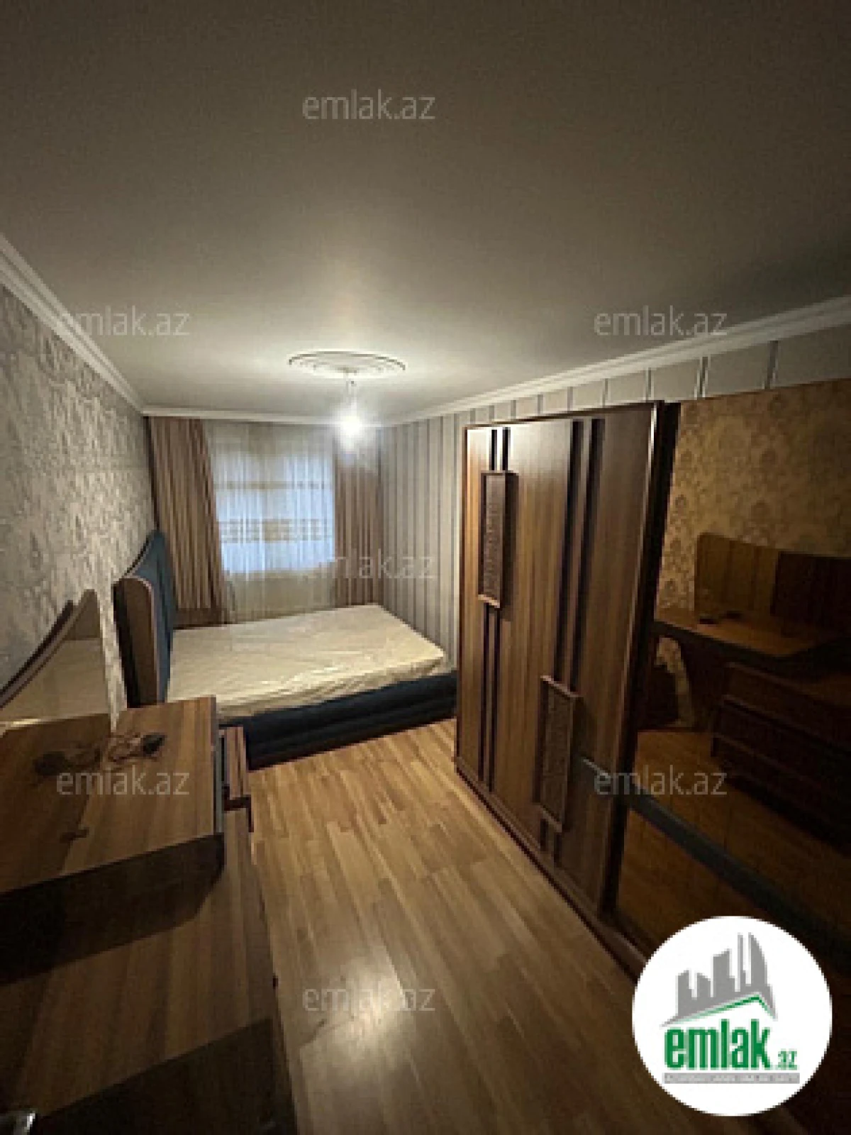 Satılır 3 otaqlı köhnə tikili 66 m²