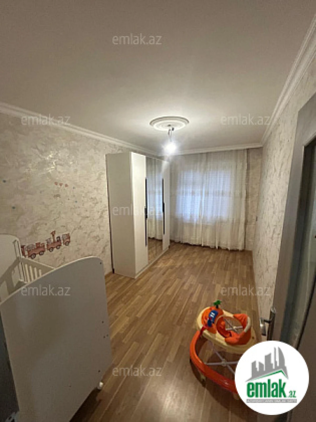Satılır 3 otaqlı köhnə tikili 66 m²